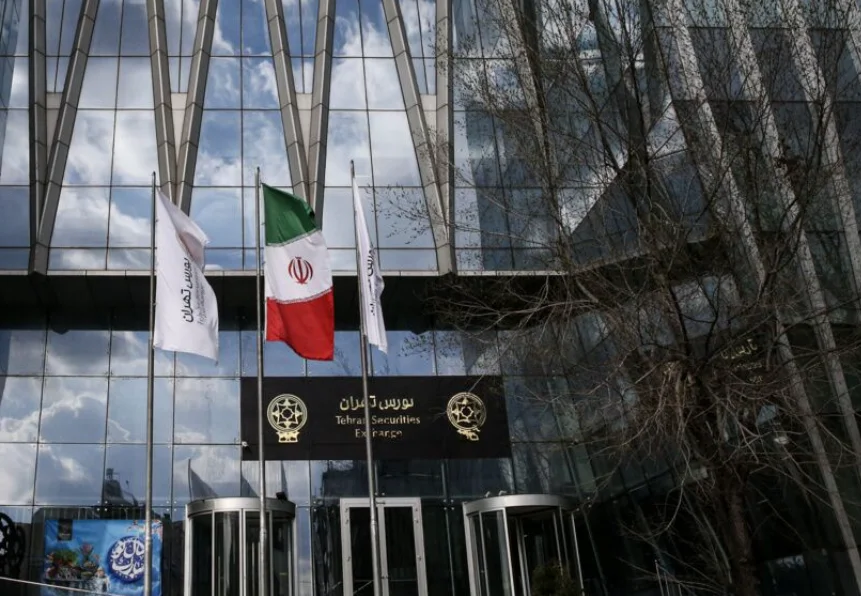 خبر جدید رییس سازمان بورس درباره کمک به بازسازی فولاد مبارکه و فولاد خوزستان + جزییات