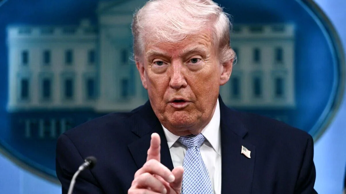 ادعای تازه و عجیب ترامپ درباره تنگه هرمز و مذاکره با ایران؛  امروز صبح با ما تماس گرفتند!