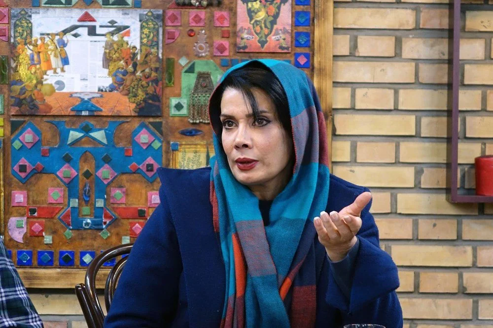 واکنش تند عاطفه رضوی به برخی مواضع سیاسی درباره جنگ