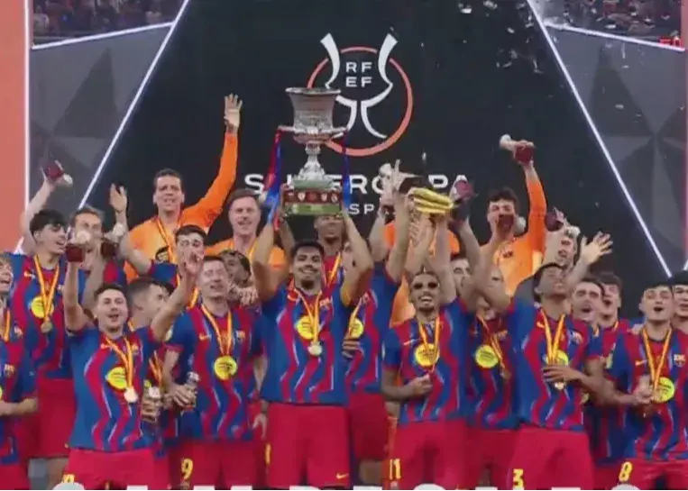 بارسا 3-2 رئال: آبی اناری‌ها قهرمان سوپرجام شدند