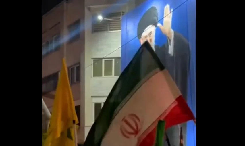 دانلود مداحی معروف «باید برخاست» در خیابان کشوردوست