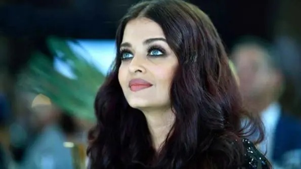 دکوراسیون منزل آیشواریا و همسرش آبشیک باچان / خونه که نیست کاخه!