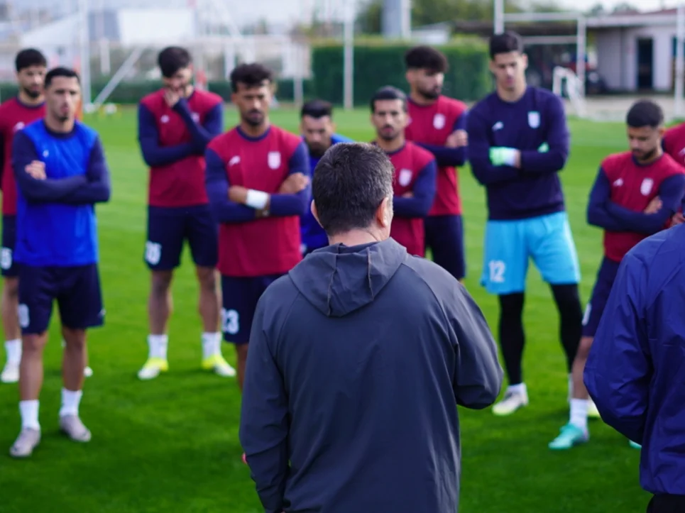 قلعه نویی چشم انتظار لژیونرهای آماده و کار در بیار!