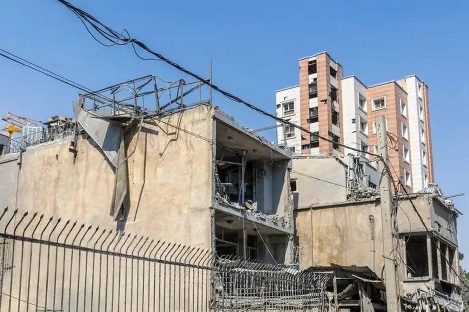 اعلام شرایط دریافت وام ودیعه مسکن جنگ با مبلغ فوق العاده/ متقاضیان این فرصت را از دست ندهند