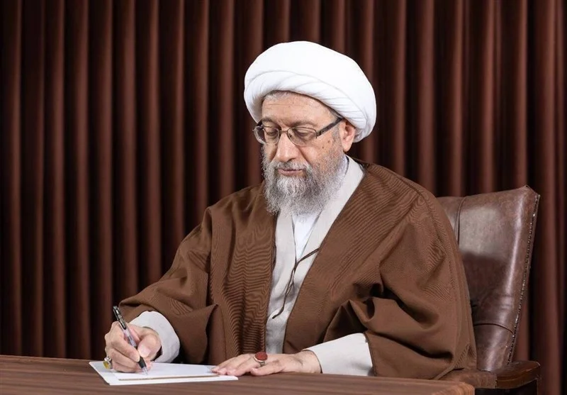 آملی لاریجانی: سپاه امید و خودباوری را بر منطقه و محور مقاومت گسترانید