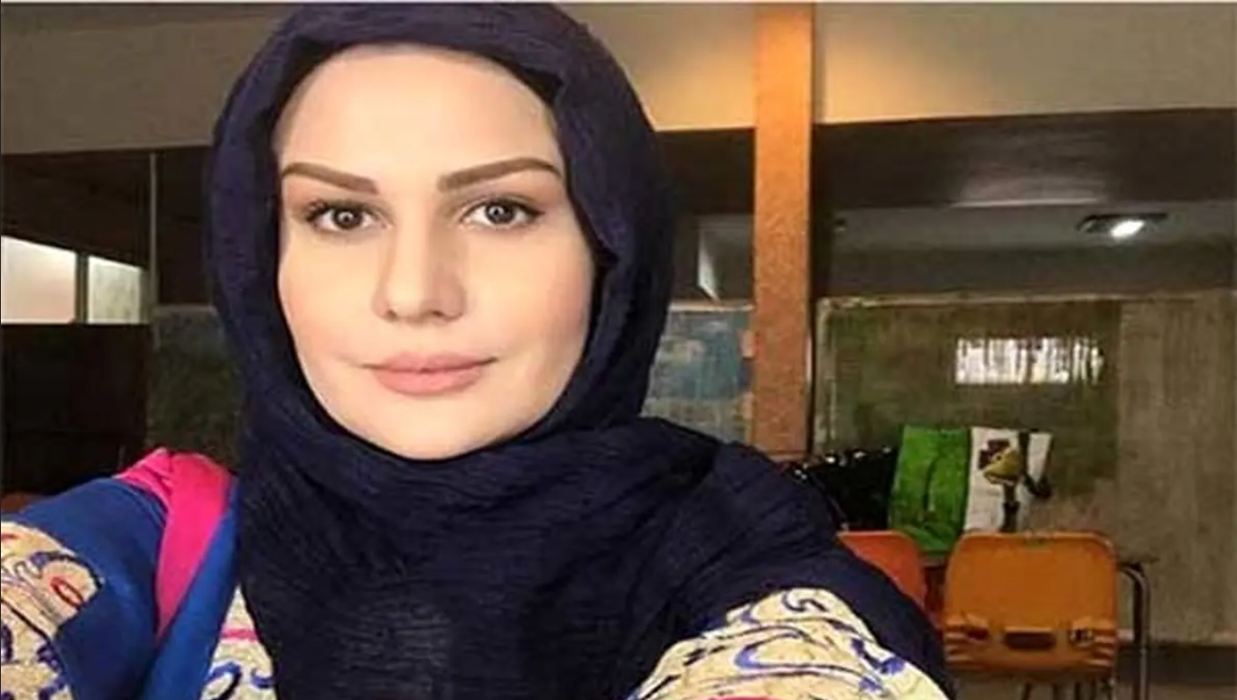 سفر در زمان؛ «رز رضوی» در کنار «عباس غزالی» در اتاق گریم «همه چی عادیه»