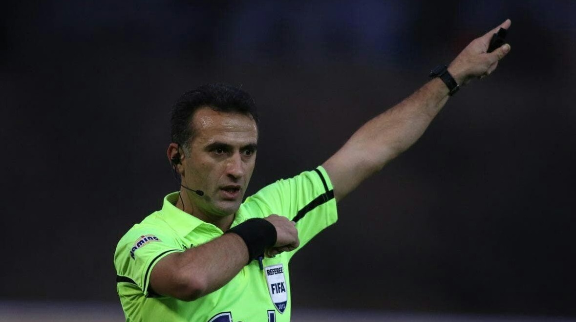 سرقت 6 میلیاردی طلا از همسر اشکان خورشیدی، داور معروف فوتبال ایران در خیابان + جزئیات