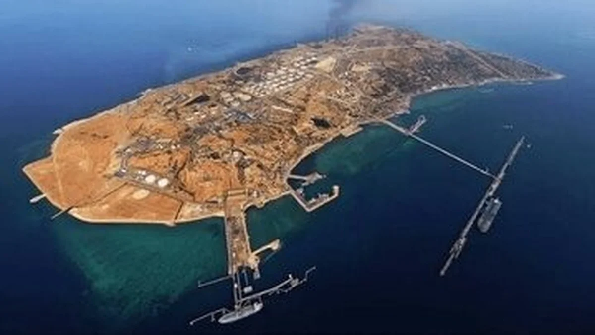 سخنگوی کمیسیون امنیت ملی مجلس: زندگی به روال عادی در خارگ برقرار است