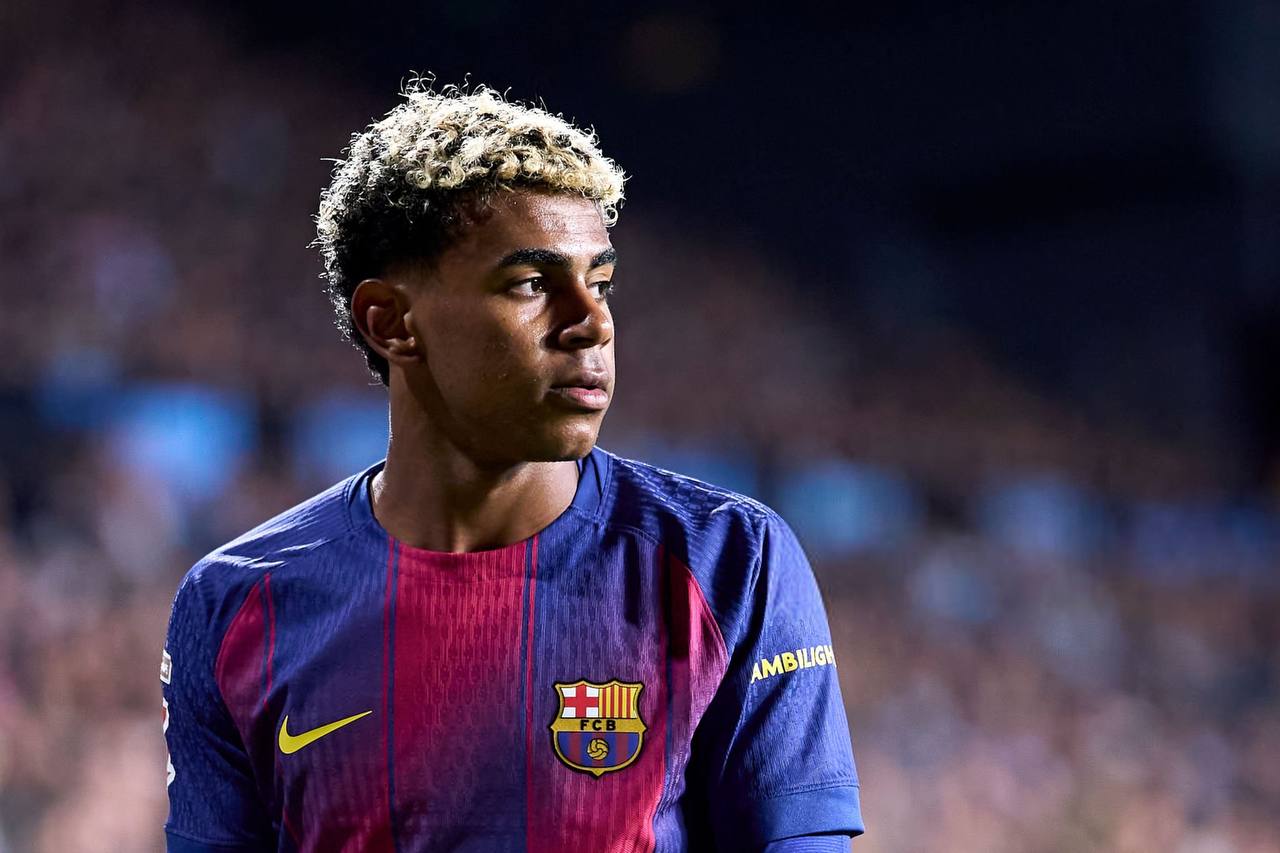 جنجال بی‌احتیاطی لامین یامال درباره بازیگر زن مشهور