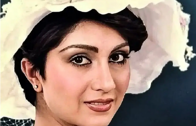 سفر در زمان؛ لیلا فروهر 65 ساله در کانادا