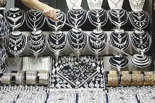 قیمت نقره امروز ۸ بهمن ۱۴۰۴ | نقره در مسیر طلا شدن