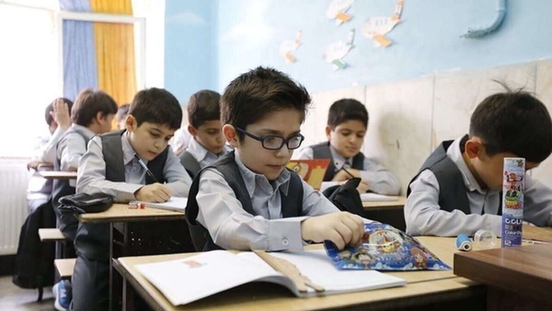 تعطیلی مدارس شنبه 25 بهمن ۱۴۰۴