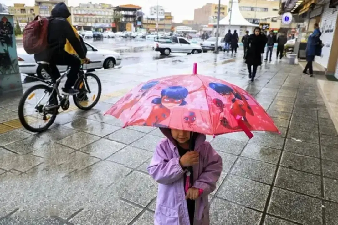 سیزده‌بدر بارانی است؟ / پیش‌بینی آب و هوای آخرین روزهای تعطیلات نوروزی