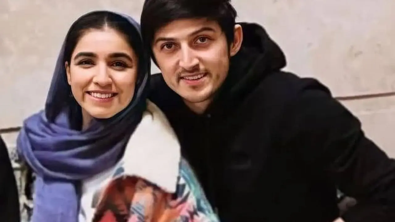 رونمایی از مادرزن سردار آزمون در افتتاحیه مرکز زیباییاش