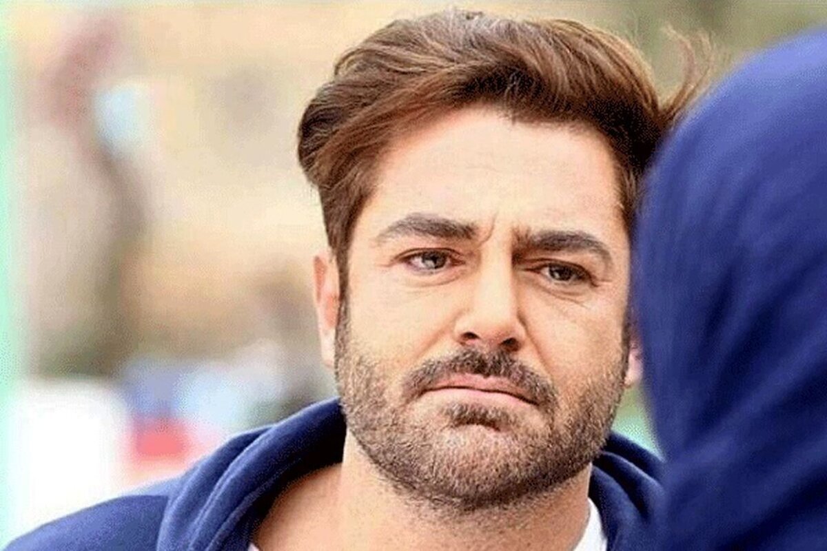 سلفی رضا گلزار در دبی  جشن کریسمس