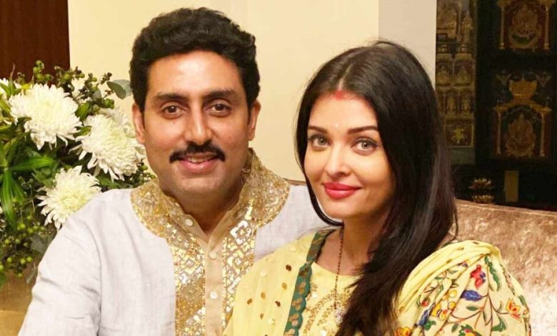 سفر زمان | استایل سفید «آیشواریا رای» و شوهرش مراسم خاکسپاری مادر آمیتا باچان؛ 18 سال پیش