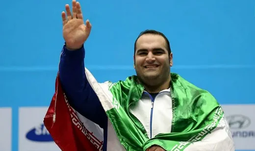 اولین فیلم از واکنش بهداد سلیمی وزنه بردار به دست درازی اسرائیل و آمریکا