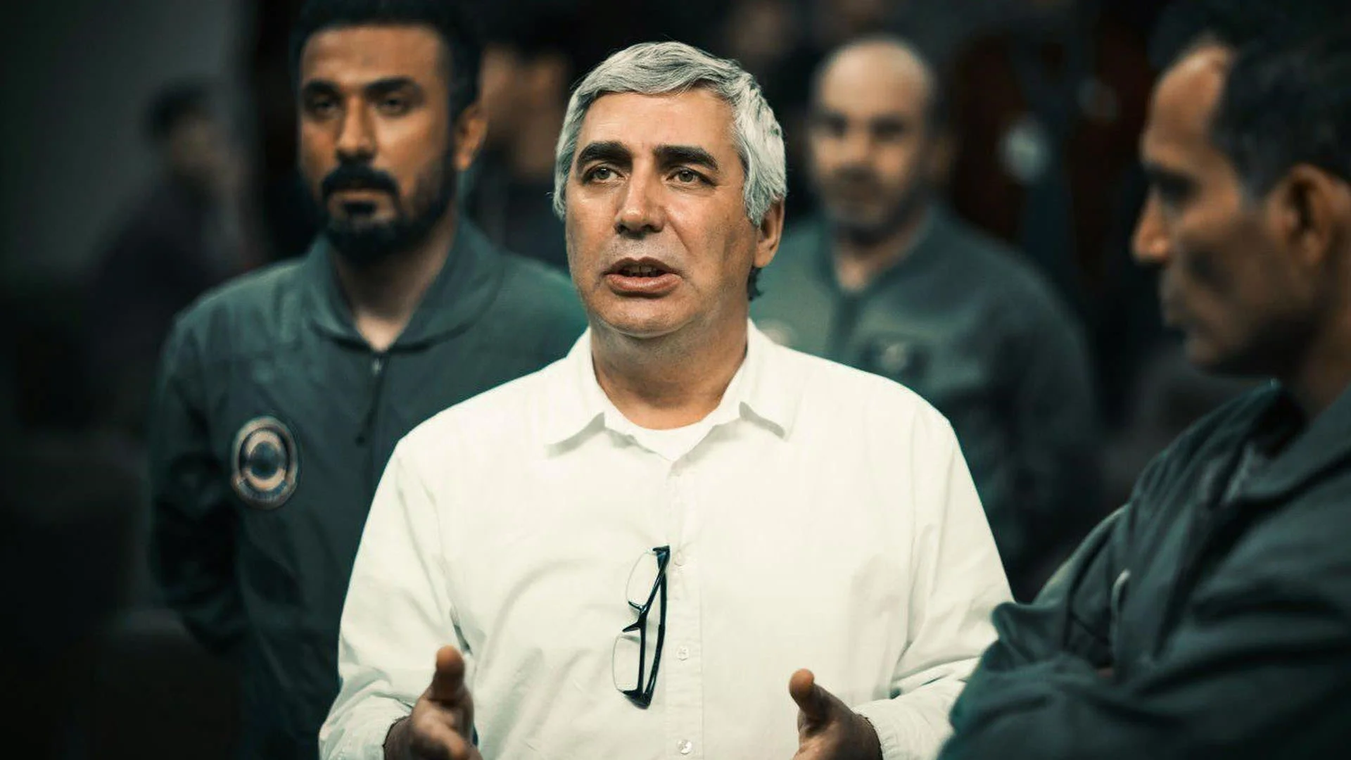 ابراهیم حاتمی کیا: آقا سید مجتبی با صدای رسا این بیعت را فریاد می‌زنم