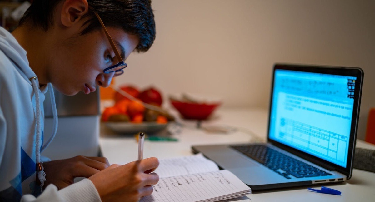 تعطیلی پشت تعطیلی/ ۴۰ درصد دانش‌آموزان ابتدایی مهارت پایه ندارند!