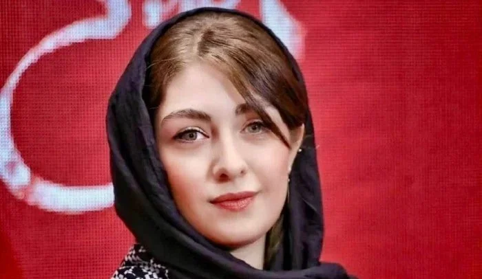 اولین تجربه بازیگری الیکا ناصری در کنار مرحوم هاشمی رفسنجانی + ویدئو