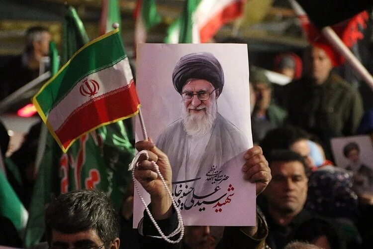 خبر مهم برای زائران/ خدمات درمانی رایگان در مراسم تشییع