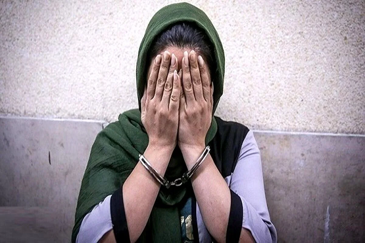 رسوایی جنسی معلم زن با شاگرد ۱۷ ساله اش/ ماجرا چیست؟