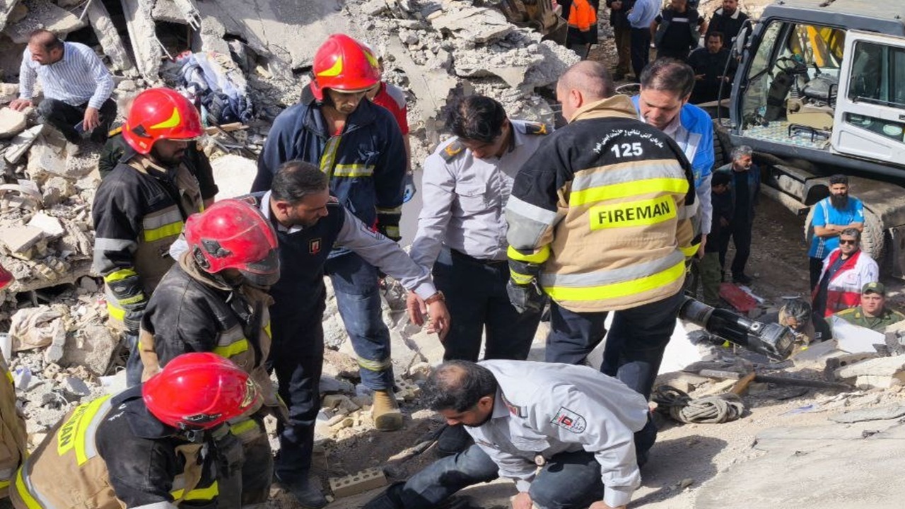 جزئیات لحظه به لحظه انفجار در بندرعباس و اهواز