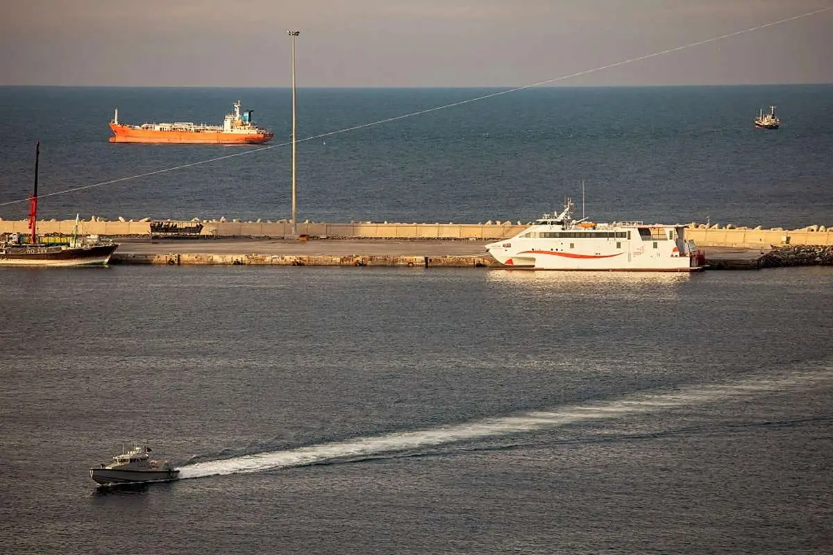 محدودیت مجدد در تنگه هرمز پس از حمله اسرائیل به لبنان