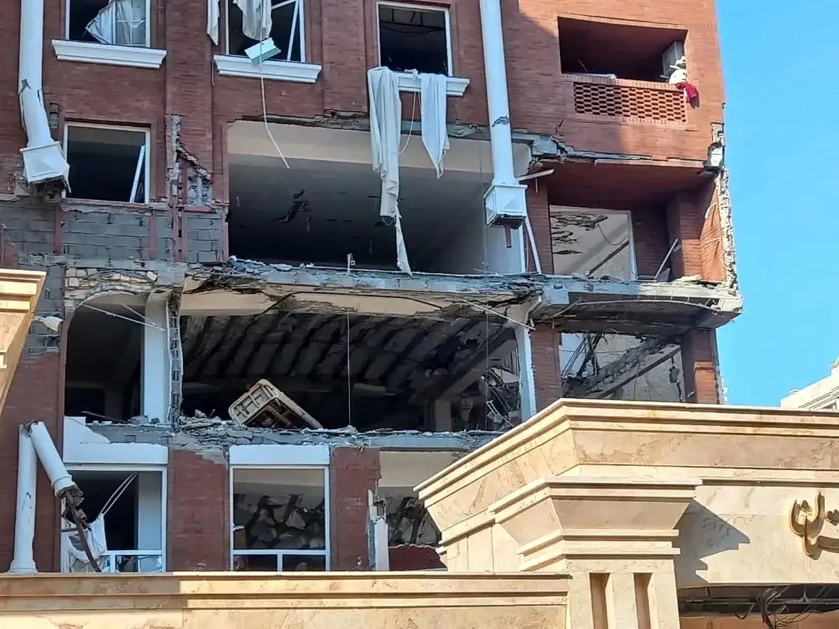 مصدومیت پلیس در اثر انفجار گاز شهری در بندرعباس