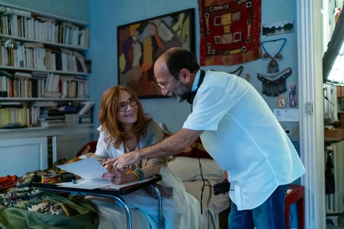 معرفی فیلم داستانهای موازی اصغر فرهادی در جشنواره کن