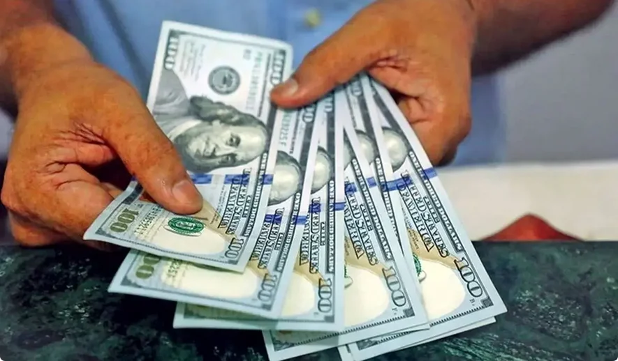 قیمت دلار و انواع ارزها یکشنبه ۲۳ فروردین ۱۴۰۵ /  دلار ۱۴۰ هزار تومان شد