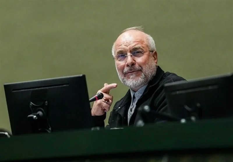 حمله آمریکا به زیرساختهای سیاسی