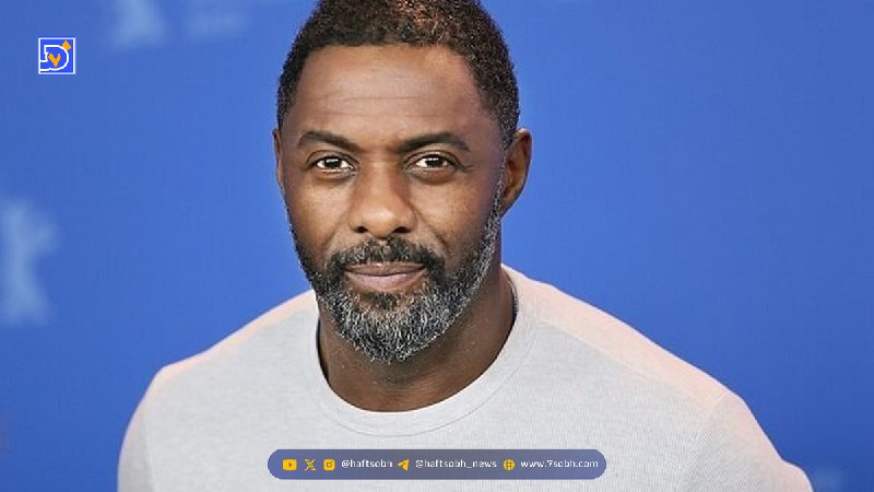 اقدام بامزه بازیگر مشهور بریتانیایی در مراسم رونمایی از مجسمه مومی‌‌اش + ویدیو