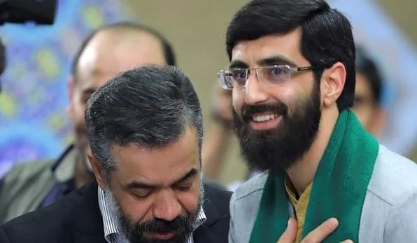 مداحی سید رضا نریمانی "بیعت میکنیم"