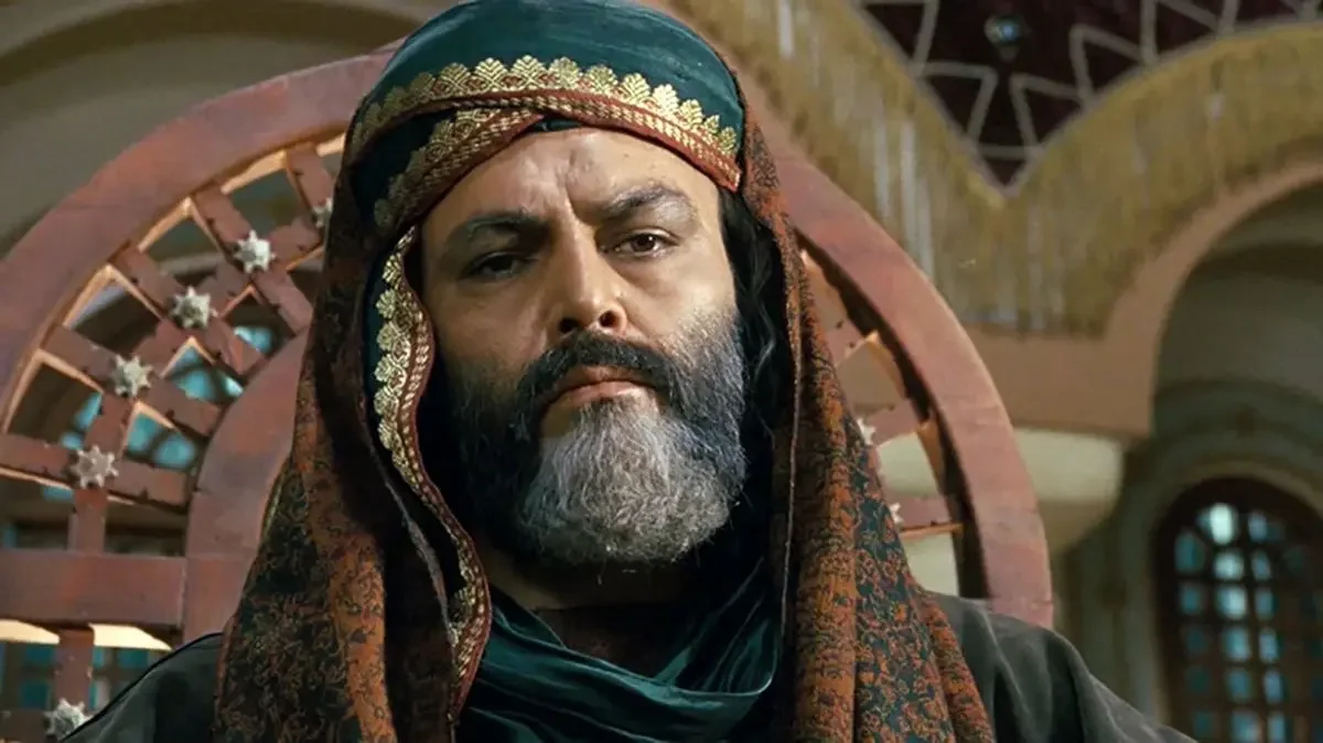 بازگشت فریبرز عرب نیا به تلویزیون با سریال مشابه مختارنامه + تاریخ پخش و بازیگران