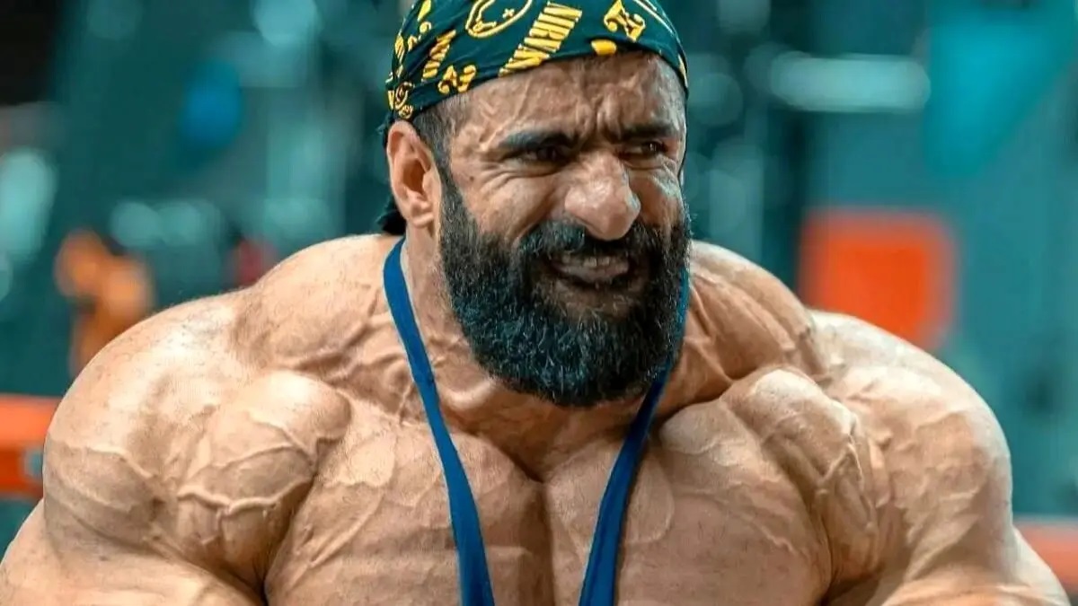 هادی چوپان: من اگر مشکل شنوایی نداشتم دنیای متفاوتی داشتم