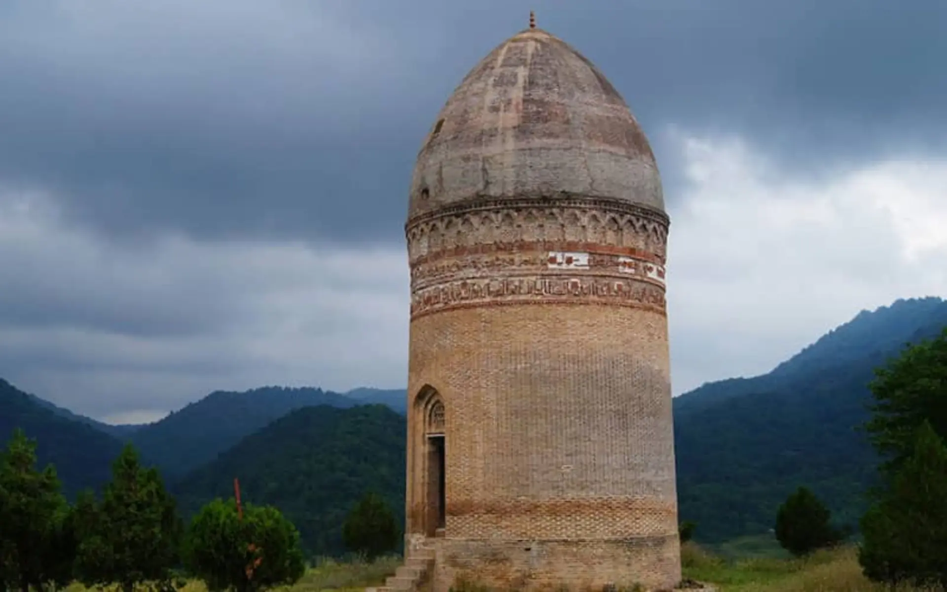 برج لاجیم در روستای لاجیم سوادکوه