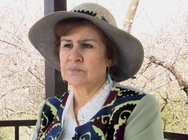 واکنش گلرخسار شاعر تاجیکستانی در خصوص حمله آمریکا و اسرائیل به ایران