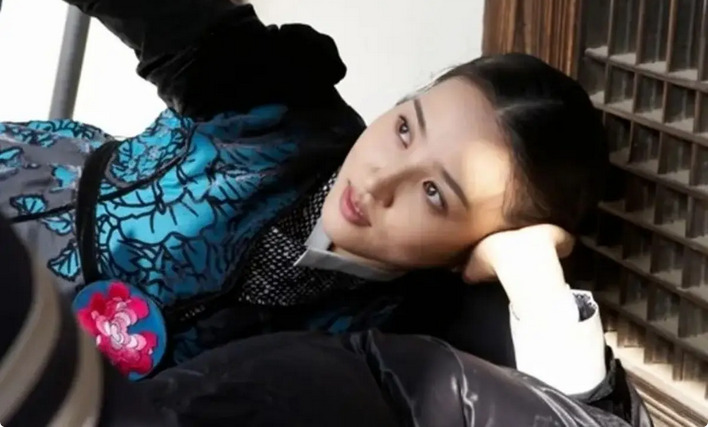 عکس| سفر زمان؛ تیپ و چهرۀ «سوسانو» 44 ساله در سفر به استرالیا