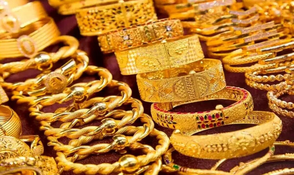 طلا عقب نشینی کرد/ داستان چیست؟