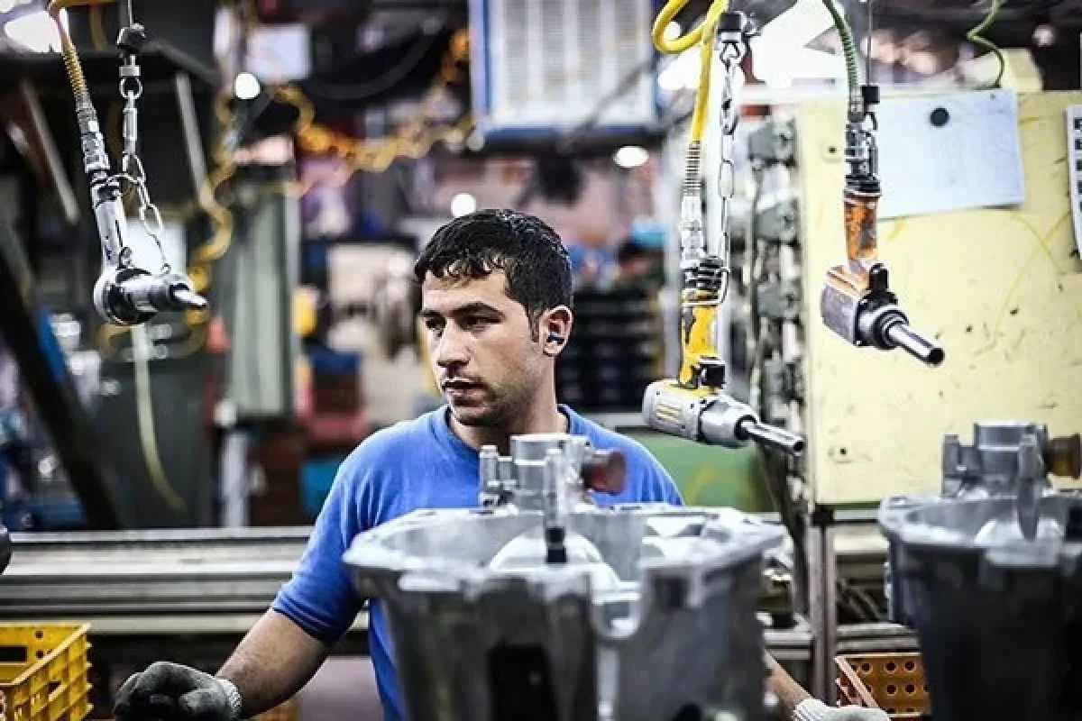 رقم سبد معیشت ۴۲ میلیون و ۹۰۰ هزار تومان تعیین شد