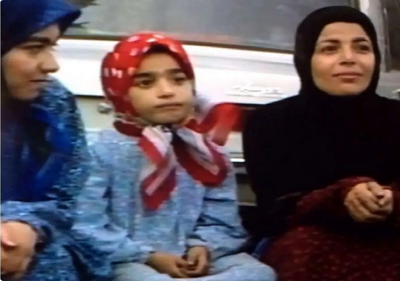 عکس| سفر در زمان؛ «نسیمه» 26 سال بعد سریال دنیای شیرین دریا در 64 سالگی؛ سال 1403