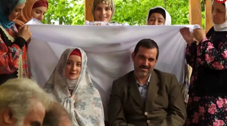 عکس| سفر در زمان؛ «جاوید، پرویز و سهراب» در پشت صحنه سریال سوجان؛ سال 1402