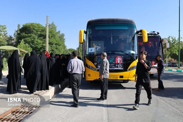 پیش‌بینی ۲۰۷ اتوبوس و میدل‌باس برای جابه‌جایی زائران به قم و مشهد