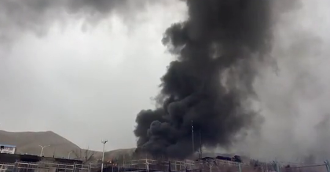 فیلم آخرین وضعیت آتش سوزی در انبار نفت شهران