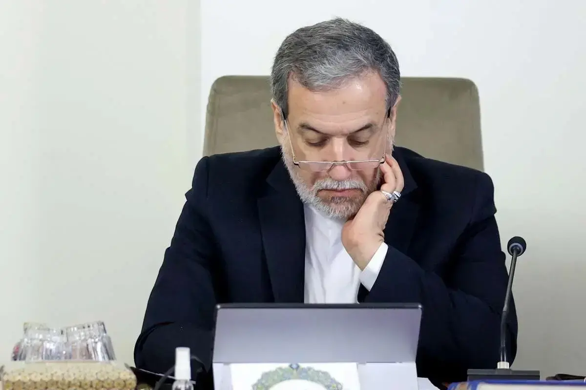 دعوای فیزیکی عراقچی با ویتکاف