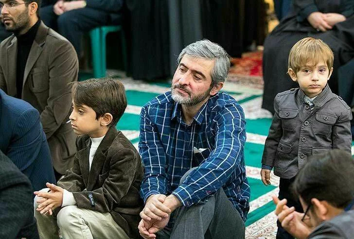 عکس | سیده هدی خامنه ای، دختر رهبر شهید در کنار همسر و فرزندانش