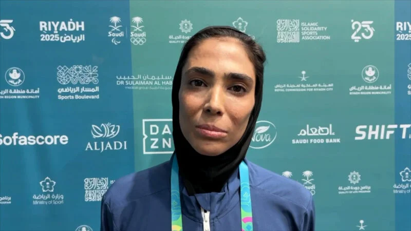 سهیلا منصوریان مدال طلا و جایزه مالی قهرمانی جهان خود را تقدیم مردم کرد