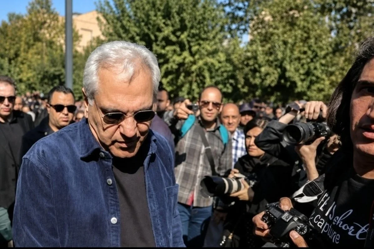 دلیل غیبت مهران مدیری در خاکسپاری اکبر عبدی
