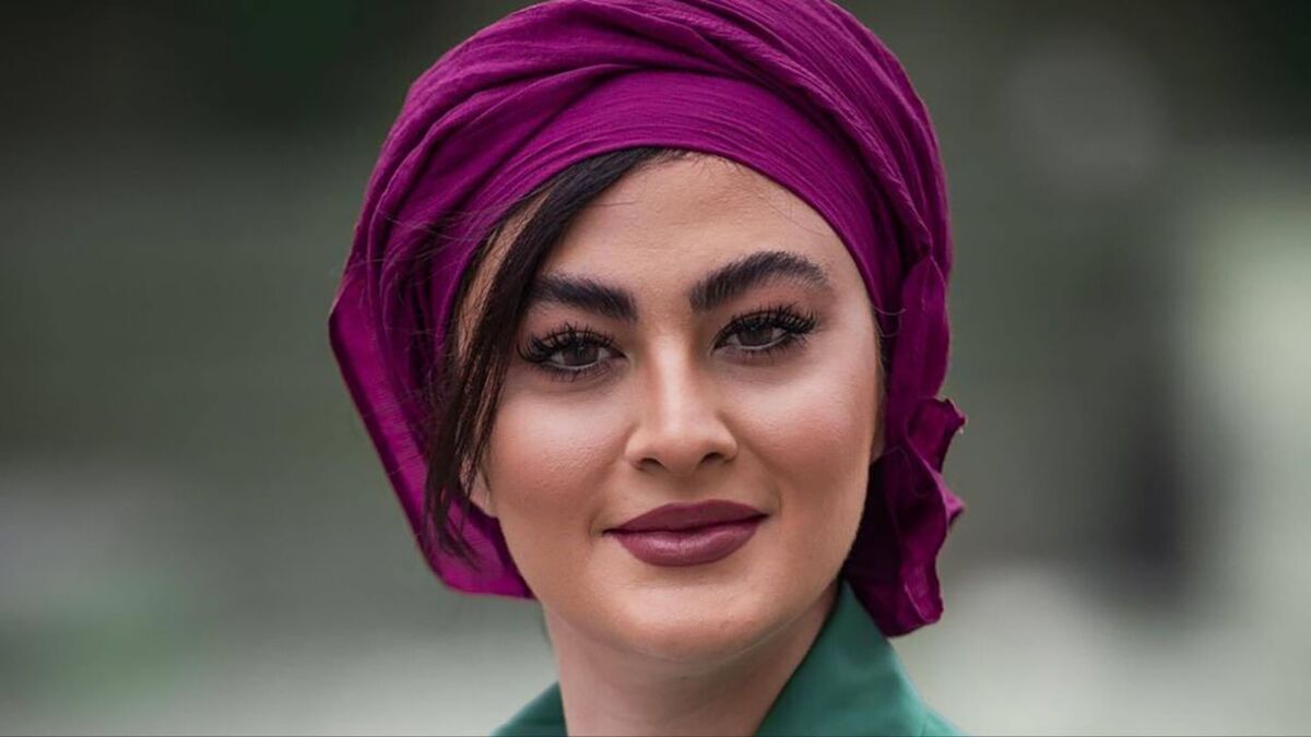 عکس | مریم مومن با استایل مشکی قبل از عروس شدن